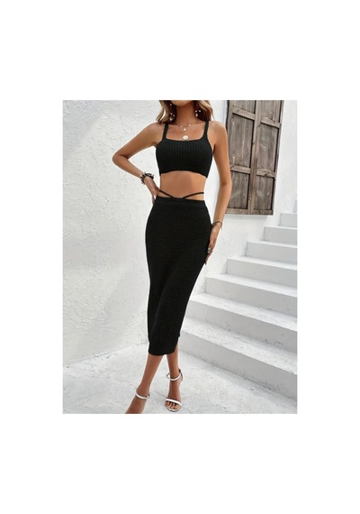 Butik İstanbul Kadın Askılı Crop Bel Detaylı Derin Yırtmaçlı Etek Triko Ikili Takım Siyah Butik İstanbul Kadın Askılı Crop Bel Detaylı Derin Yırtmaçlı Etek Triko Ikili Takım Siyah