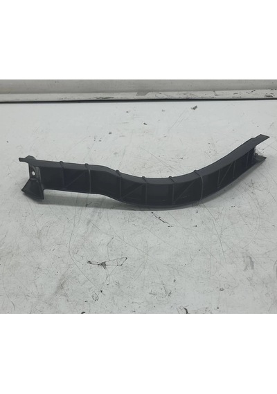 Fiat Albea 2006 Yılında Çıkan Kasa Sağ Far Bağlantı Braketi Oem No 51700812