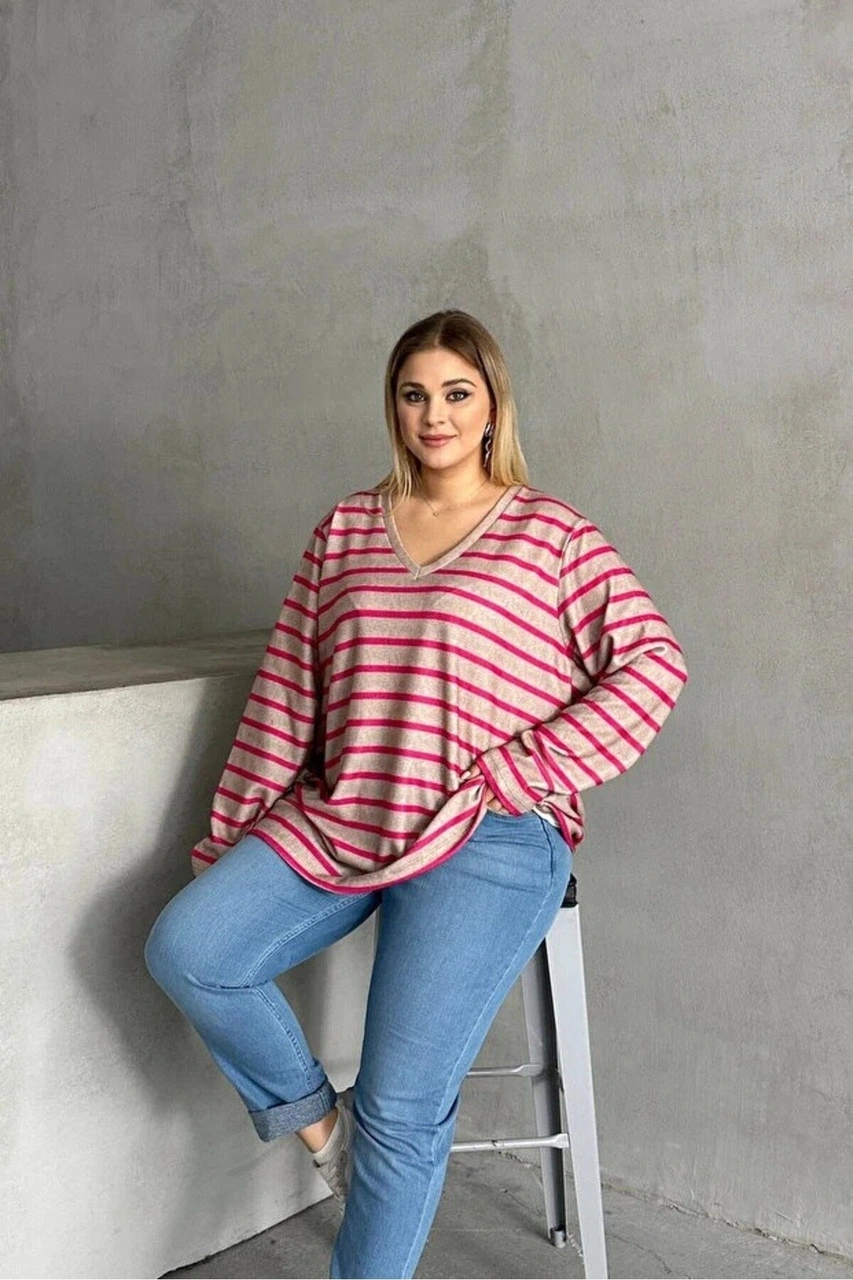 Mamayaga Kadın V Yaka Büyük Beden Oversize Kalıp Geniş Tunik Boy Yırtmaçlı Çizgili Uzun Kol Curve Yumoş Bluz Pembe