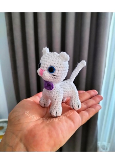Amigurumi Sevimli Minik Beyaz Kedi Yavru Kedi Oyuncak