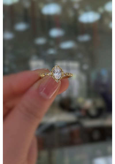 925 Ayar Gümüş Oval Kesim Vintage Tasarımaltın Kaplama Kadın Yüzük Sarı
