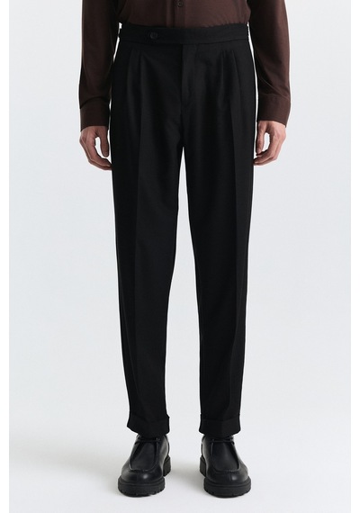 Antioch Tapered Fit Çift Pileli Pantolon Siyah