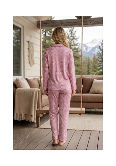 Pijamoni Kadın Süet Kumaş Önü Düğmeli Uzun Kollu Pijama Takımı Pembe Kare Desenli