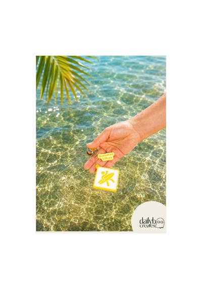 Paddle Board Charm Anahtarlık -summer Vibes Figürlü Çanta Aksesuarı-kutu İçecek Açacaklı Anahtarlık-3d Dekoratif Baskı-sarı Sarı