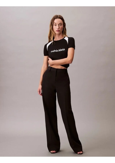 Calvin Klein Liquid Shine Sculpt, Ub1 Siyah Kadın T-shirt