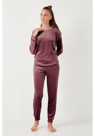Lela Standart Fit Bisiklet Yaka Yumuşak Kadife Bayan Pijama Takımı 6094201 Pudra