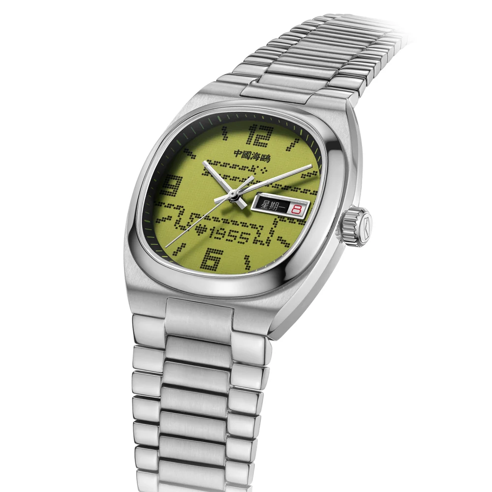 Obur Yılan Kadranlı Gün-tarih Takvimli 70. Yıl Dönümü Özel Sürümü Tonneau Kol Saati 36 Mm Metalik