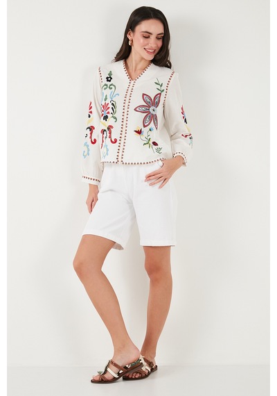 Lela Pamuklu Nakış Işlemeli Oversize Fit V Yaka Bayan Bluz 676254 Ekru