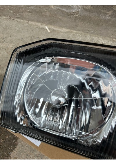 Mitsubishi Pajero Sağ Sol Far Lambası 1997-1999