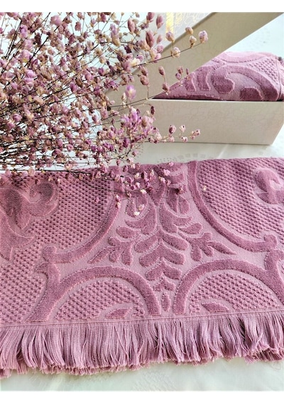 1 Adet Çeyizlik 50x90cm. Kadife Doku 3d Kabartmalı El, Yüz Ve Baş Havlusu Özel Hediyelik Kutusunda Mürdüm