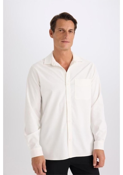 DeFacto Regular Fit Polo Yaka Basic Düz Gofre Uzun Kollu Beyaz Gömlek D8713AX25SPWT32 DeFacto Regular Fit Polo Yaka Basic Düz Gofre Uzun Kollu Beyaz Gömlek D8713AX25SPWT32