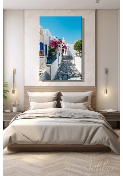 Yunanistan Tinos Adası Pyrgos Köyünün Tipik Dar Bir Sokağı Yatay Kanvas Tablo 4045 Çok Renkli
