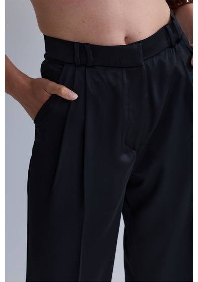Rebellion Black Chose Pants Siyah