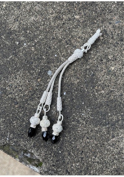 Gümüş Kazaziye Zirkon Taş Detaylı Üç Sallantılı Tesbih Püskülü Pus309gu Siyah
