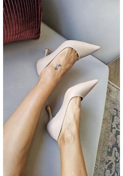 10 1109 Topukla Kadın Kadeh Topuklu 8 Cm Topuklu Stiletto Ayakkabı Ten