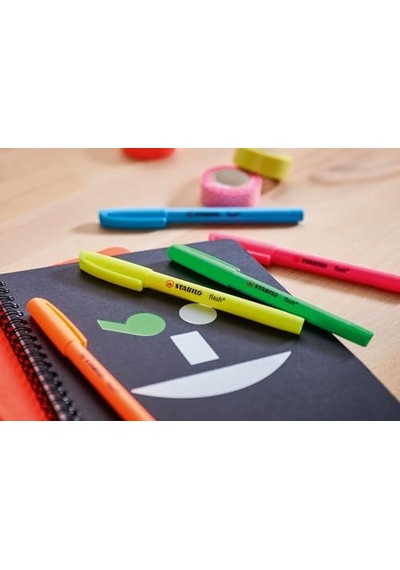 Faber-castell Uni-ball Signo 207 1 Mm Mekanik Jel Kalem Umn-207 10 165-Koyu Yeşil
