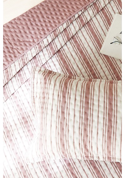 Ocean Home Textile Pamuklu Kapitoneli Bordo Renk Çizgi Desen Çift Kişilik Yatak Örtüsü Seti 1 Adet 250 X 230 / 2 Adet 50 X 70 Cm