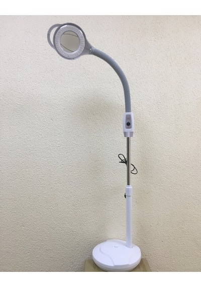 Işıklı Büyüteç Ayaklı Loop (Led Işık) Yeni Model Işıklı Büyüteç Ayaklı Loop (Led Işık) Yeni Model
