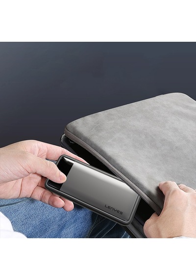 Lenyes PX133P 10 W 10000 mAh Led Işık Göstergeli Taşınabilir Powerbank Siyah