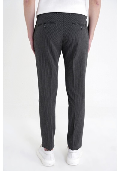 Comfort Fit Rahat Kalıp Pileli Esnek Pamuklu Çizgili Siyah Jogger Pantolon P 1218 Comfort Fit Rahat Kalıp Pileli Esnek Pamuklu Çizgili Siyah Jogger Pantolon P 1218