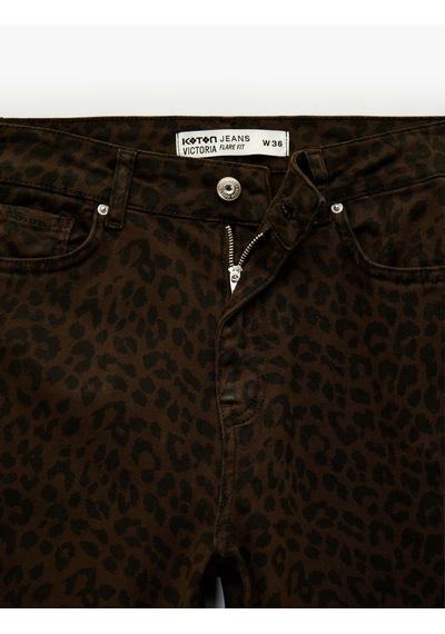 Koton Cepli Yüksek Bel Leopar Desenli İspanyol Paça Jean Pantolon - Flare Jeans Leopar Desenli 6sal40053mw Leopar Desenli Koton Cepli Yüksek Bel Leopar Desenli İspanyol Paça Jean Pantolon - Flare Jeans Leopar Desenli 6sal40053mw Leopar Desenli