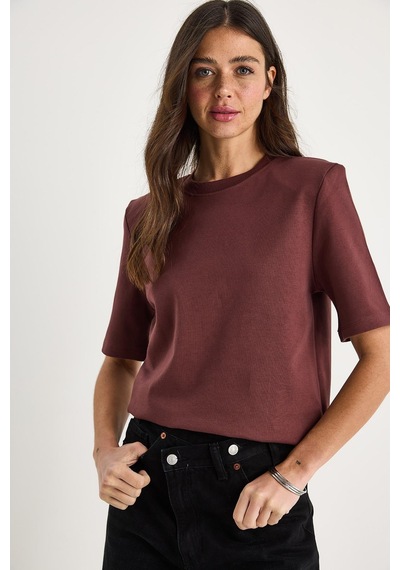 Shade Kadın Bisiklet Yaka Vatkalı Pamuklu Basic T-shirt 241134 60283128 - Koyu Kızıl Kahve Çok Renkli Shade Kadın Bisiklet Yaka Vatkalı Pamuklu Basic T-shirt 241134 60283128 - Koyu Kızıl Kahve Çok Renkli