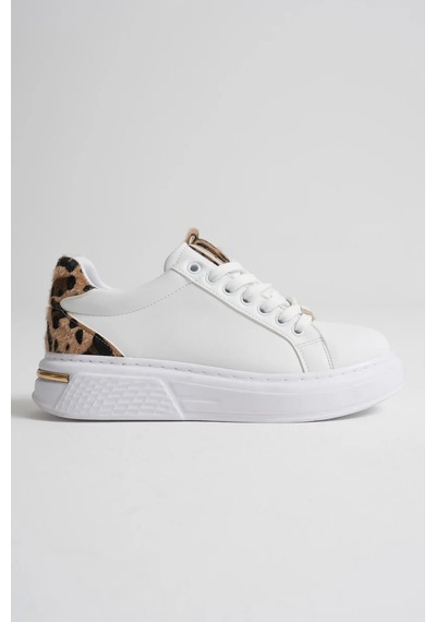 Trendella Leopar Detaylı Beyaz Kadın Spor Ayakkabı Tr01ms03c