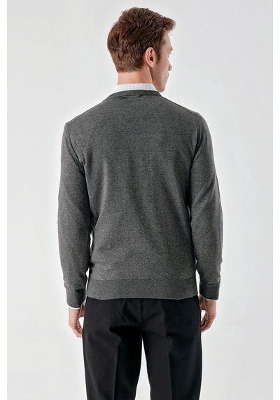 Morven Erkek Füme Basic V Yaka Dynamic Fit Rahat Kesim Triko Füme