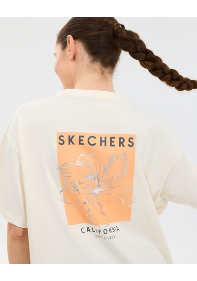 Skechers W Oversize Fit Graphic T-shirt Kadın Beyaz Tshirt S2610052-3855