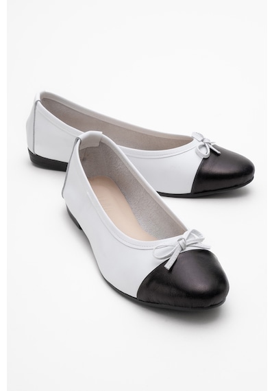 Luvishoes Luvi Shoes Jens Beyaz-siyah Cilt Hakiki Deri Fiyonklu Kadın Babet Ayakkabı Beyaz - Siyah Luvishoes Luvi Shoes Jens Beyaz-siyah Cilt Hakiki Deri Fiyonklu Kadın Babet Ayakkabı Beyaz - Siyah