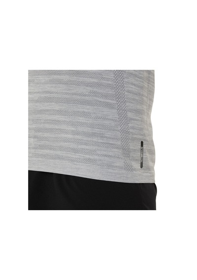 Asics SEAMLESS SS TOP Gri Women Kısa Kollu Tshirt 2012C385-020
