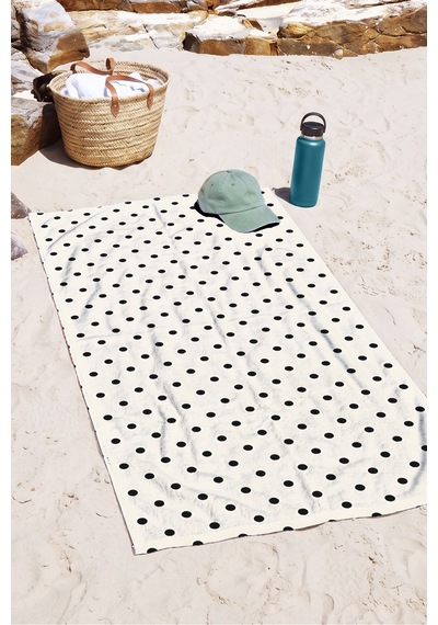 Puantiyeli Siyah Beyaz Minimalist Plaj Havlusu - Modern Şık Benekli Hızlı Kuruyan Mikrofiber Havlu Mat Karamel