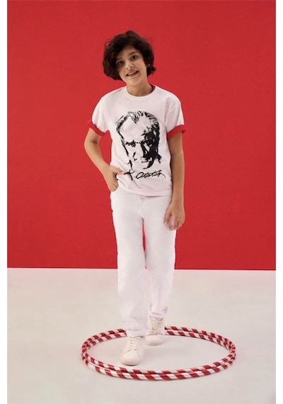 Defacto Atatürk Baskılı Beyaz Erkek Çocuk T-shirt B6938a8/wt34