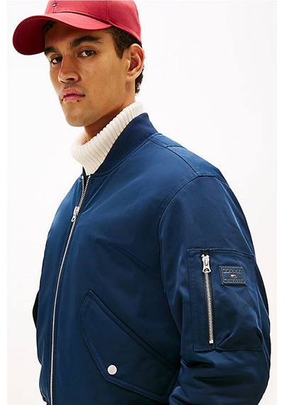 Tommy Hilfiger Erkek Rahat Kalıp Su İtici Beyzbol Yaka Bomber Ceket - Lacivert Dark Night Navy Tommy Hilfiger Erkek Rahat Kalıp Su İtici Beyzbol Yaka Bomber Ceket - Lacivert Dark Night Navy