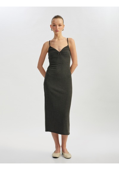 Koton Derin V Yaka Slim Fit Midi Boy İnce Askılı Kalem Elbise Antrasit 5sak80067ek Antrasit Koton Derin V Yaka Slim Fit Midi Boy İnce Askılı Kalem Elbise Antrasit 5sak80067ek Antrasit
