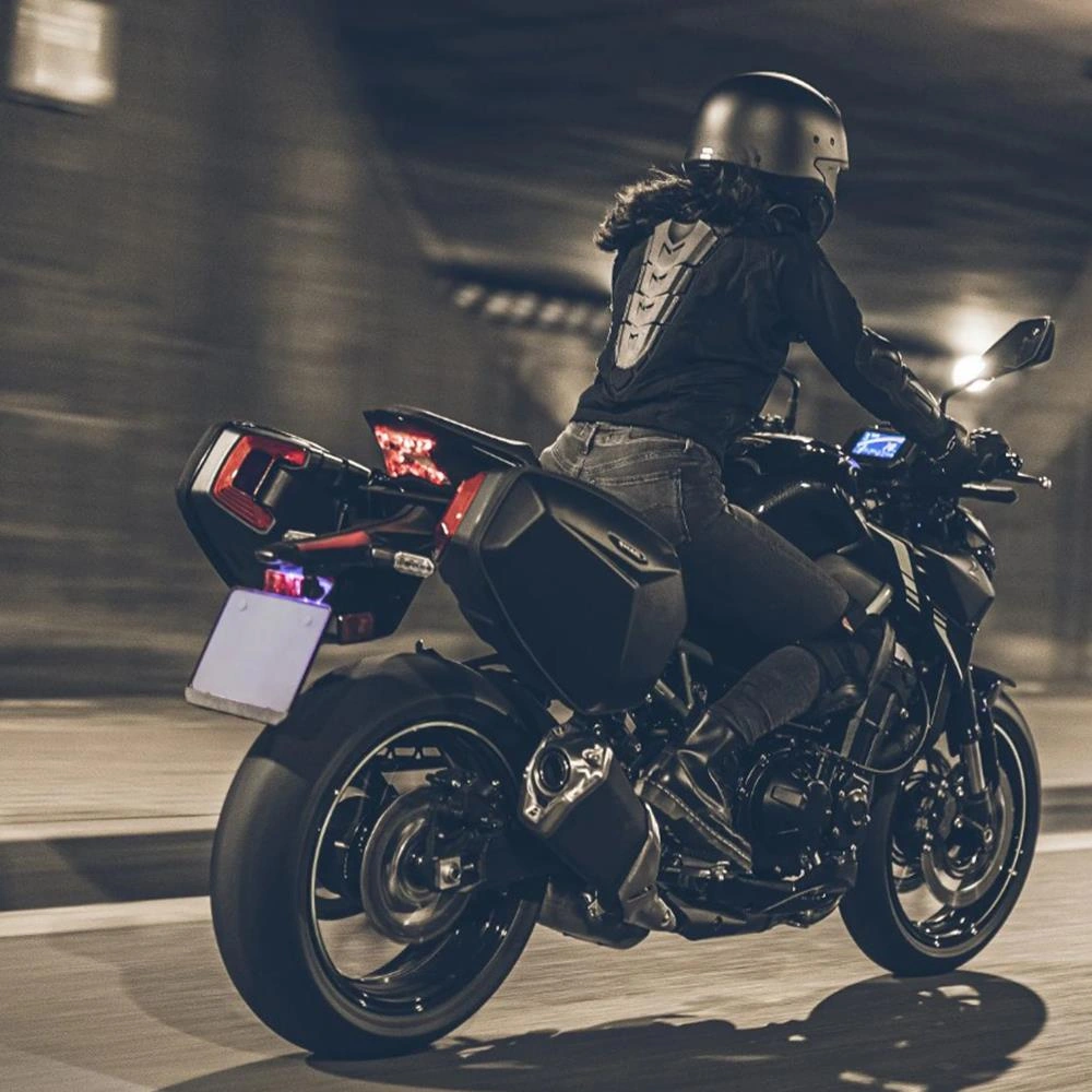 Shad Sert Kabuk Motosiklet Heybe Yan Çanta 30l X0se48sr Siyah