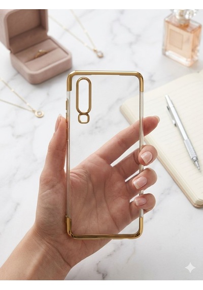 Huawei P30 Kılıf Dört Köşeli Lazer Silikon Kılıf Gold