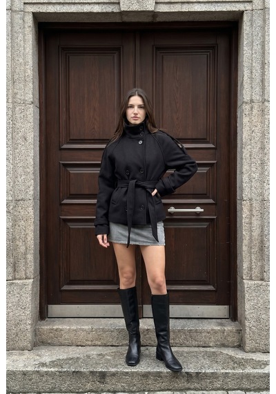 Unika Boutique Kadın Dik Yaka Kuşaklı Kaşe Kısa Kaban Çok Renkli