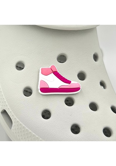 Crocs Terlik Süsü Ve Aksesuarı , Çanta Süsü Jibbitz 3d Ayakkabı 08 Görsel Logo Aksesuar Açık Pembe-fuşya-beyaz Crocs Terlik Süsü Ve Aksesuarı , Çanta Süsü Jibbitz 3d Ayakkabı 08 Görsel Logo Aksesuar Açık Pembe-fuşya-beyaz
