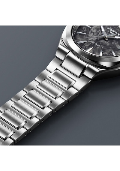 Casio Efk-200d-2adr Kol Saati Metalik