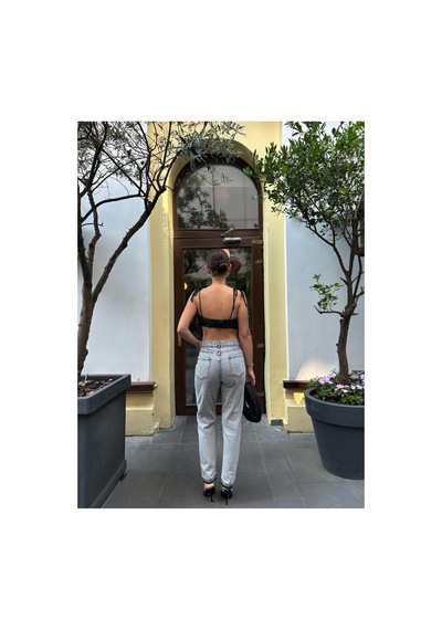 Kene Jeans Kadın Siyah Kar Yüksek Bel Paça Söküm Mom Jeans Pantolon Siyah