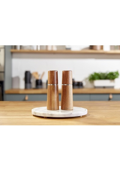 Marlow Acacia Ahşap Tuz Değirmeni Ve Karabiber Değirmeni, 2'li Set, Akasya Ağacı, 18,5 Cm, Baharat Değirmeni, Geleneksel Ayarlanabilir Değirmen Seti, Seramik Değirmenli, H322225 Çok Renkli Marlow Acacia Ahşap Tuz Değirmeni Ve Karabiber Değirmeni, 2'li Set, Akasya Ağacı, 18,5 Cm, Baharat Değirmeni, Geleneksel Ayarlanabilir Değirmen Seti, Seramik Değirmenli, H322225 Çok Renkli