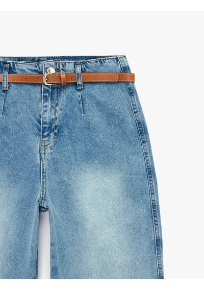 Koton Yüksek Bel Pamuklu Kemerli Kısa Geniş Paça Denim Pantolon - Wide Leg Jean Açık İndigo 6sal40096md