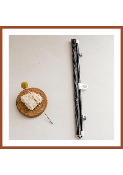 Bezos 58x125 Cm Pvc Makaralı Araç Cam Güneşliği Vantuzlu Pro Standart