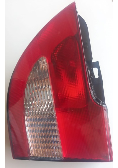 Megan I Sedan İç Sol Stop Lambası Duysuz 1998-2002