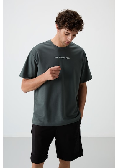 Air Jones Tommy Life Haki Pamuklu Kalın Yüzeyi Dokulu Oversize Fit Baskılı Erkek T-shirt - 88364 Haki Air Jones Tommy Life Haki Pamuklu Kalın Yüzeyi Dokulu Oversize Fit Baskılı Erkek T-shirt - 88364 Haki