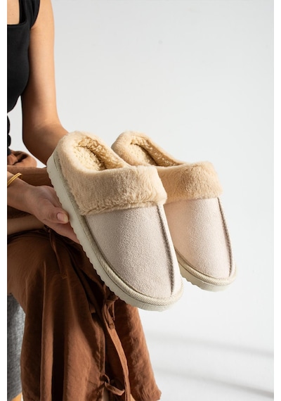 Unisex Peluşlu Ev Terliği Bej
