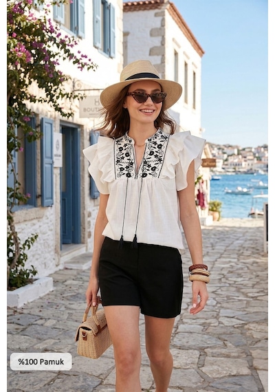 Lela Pamuklu Regular Fit Nakış Işlemeli Bayan Bluz 611Bz0253 Ekru-Siyah