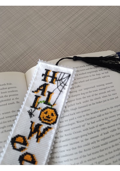 Halloween Kanaviçe Kitap Ayracı