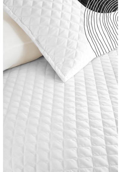 Siyah Geometrik Genç Odası Tek Kişilik Pike Takımı - Modern Çizgili 160x220 Cm Kapitone Yatak Örtüsü Kremamsı Kabuğu Pususu Siyah Geometrik Genç Odası Tek Kişilik Pike Takımı - Modern Çizgili 160x220 Cm Kapitone Yatak Örtüsü Kremamsı Kabuğu Pususu